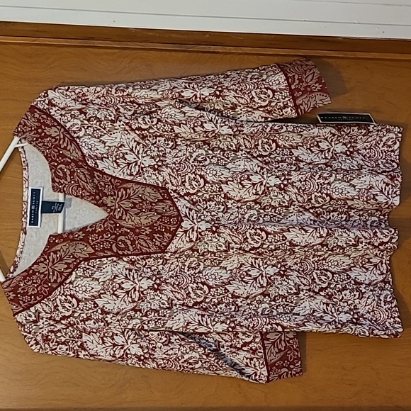 Karen Scott Tops - Karen Scott size PS top